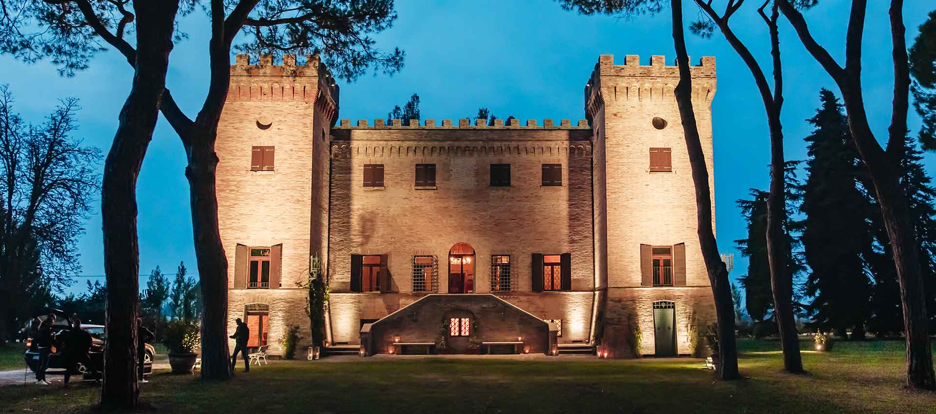 Castello Benelli, visit with music - Palazzo Boncompagni