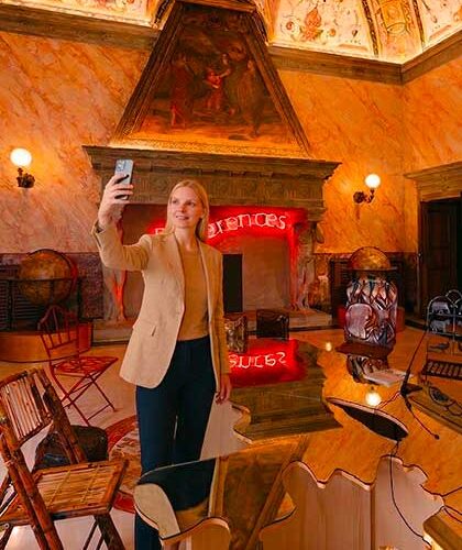 tavolo love difference, pistoletto